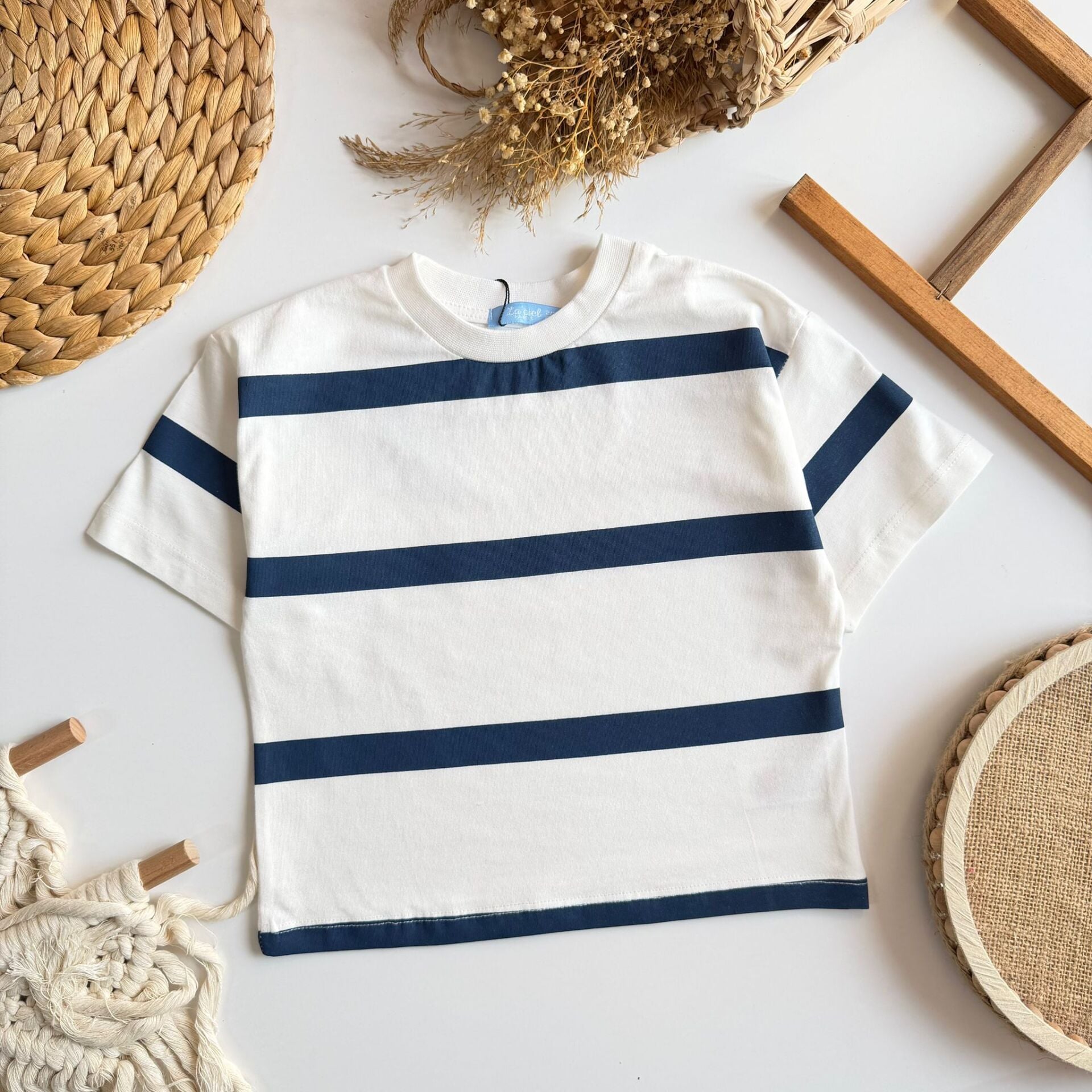 Unisex Çizgili Tşhirt 6-7 YAŞ