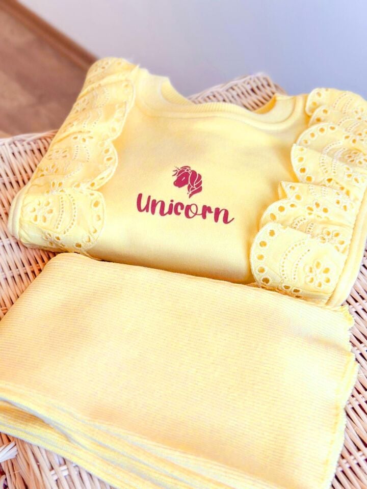 Fırfırlı Unicorn Takım 4-5 YAŞ