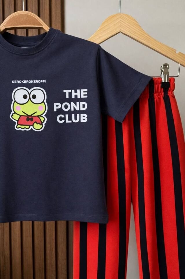 Kırmızı Çizgili Takım 7-8 YAŞ