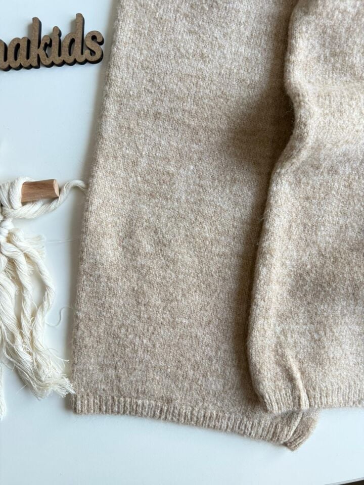 Triko Çicekli Takım 9-10 YAŞ