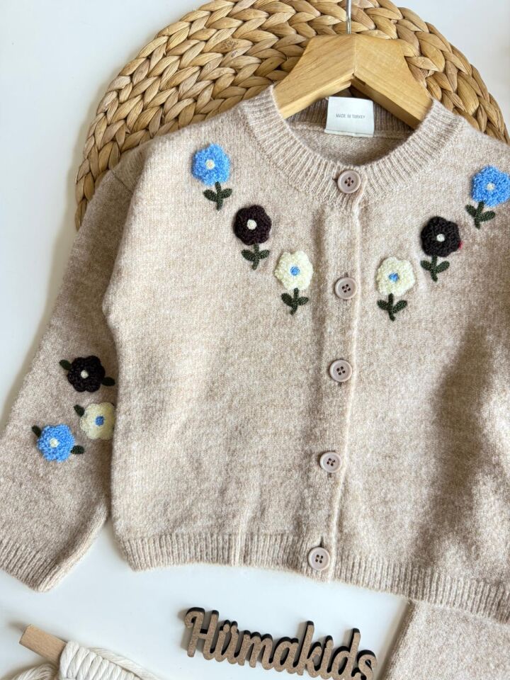 Triko Çicekli Takım 3-4 YAŞ