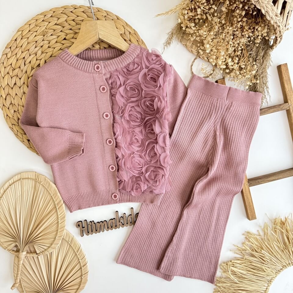 Triko Güllü Takım 7-8 YAŞ