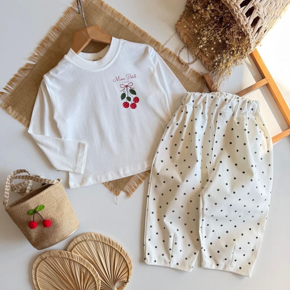 Gabardin Kiraz Takım 7-8 YAŞ