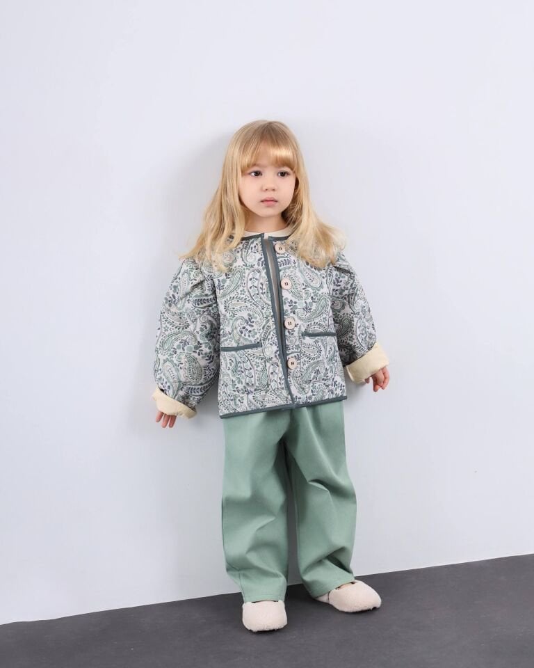 Kapitone Çicekli Ceket 9-10 YAŞ