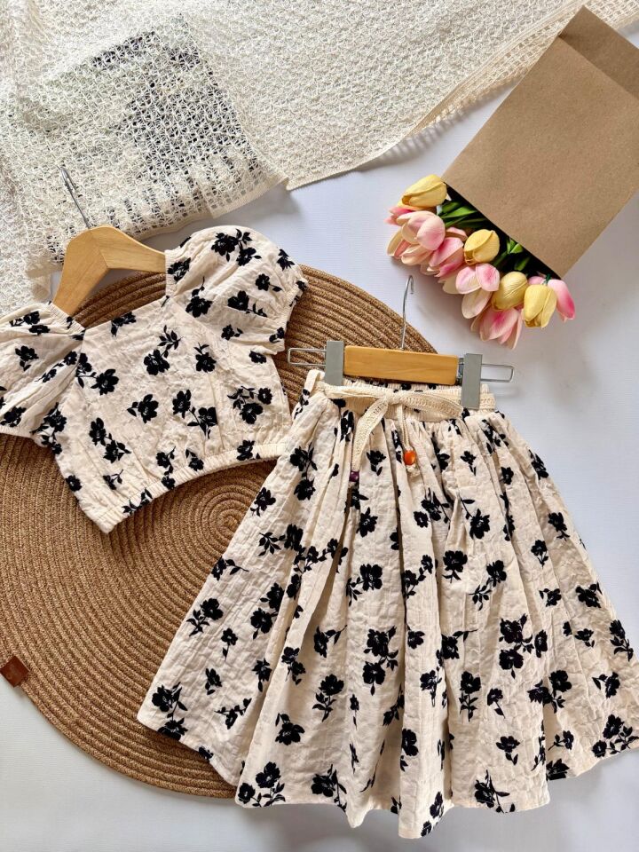 Etekli Kız Takım 2 YAŞ