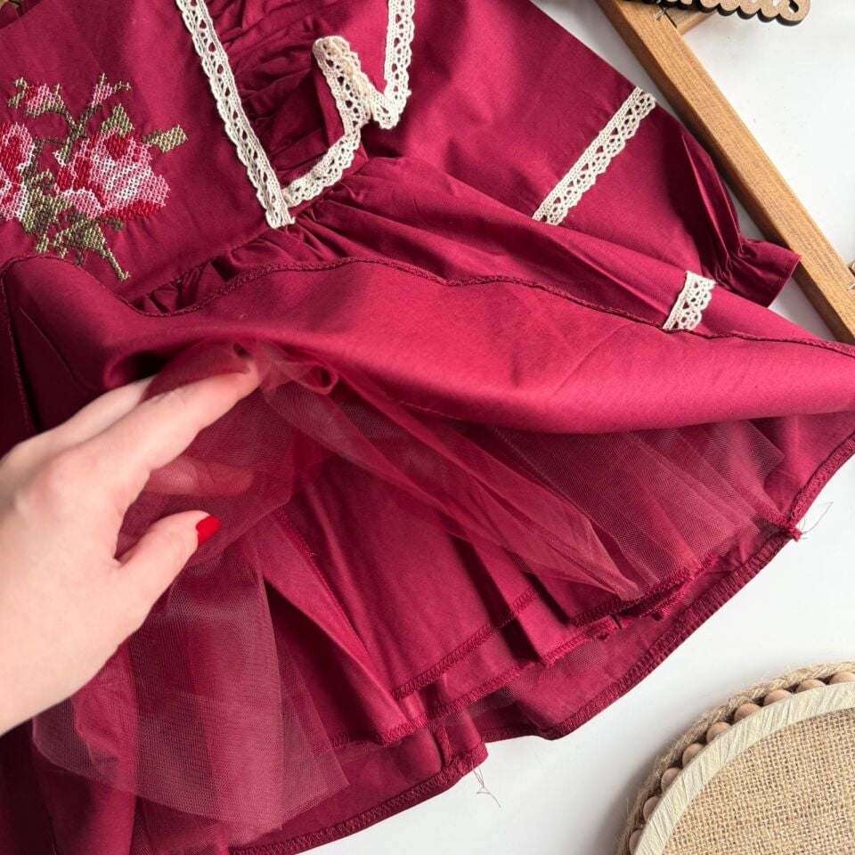 Kanavici İşlemeli Bordo Elbise 5-6 YAŞ