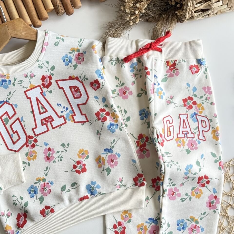 GAP Çiçekli Takım