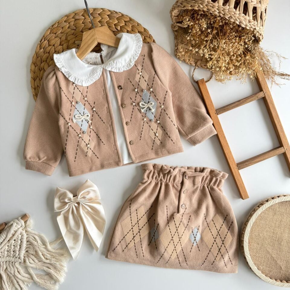 3'lü Fiyonk Triko Takım 5 YAŞ