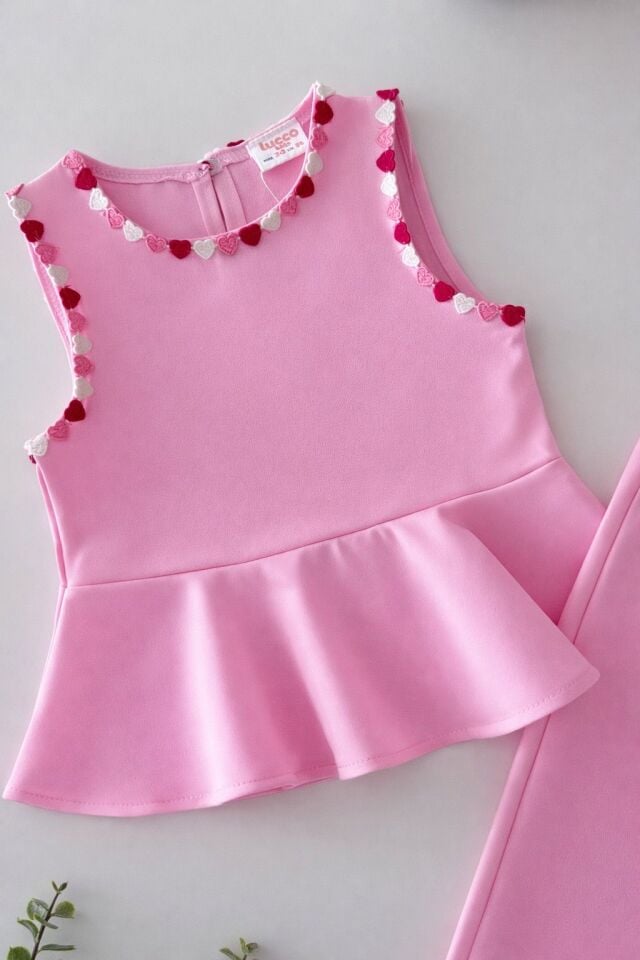 Pembe Kalp Detaylı Takım 7-8 YAŞ