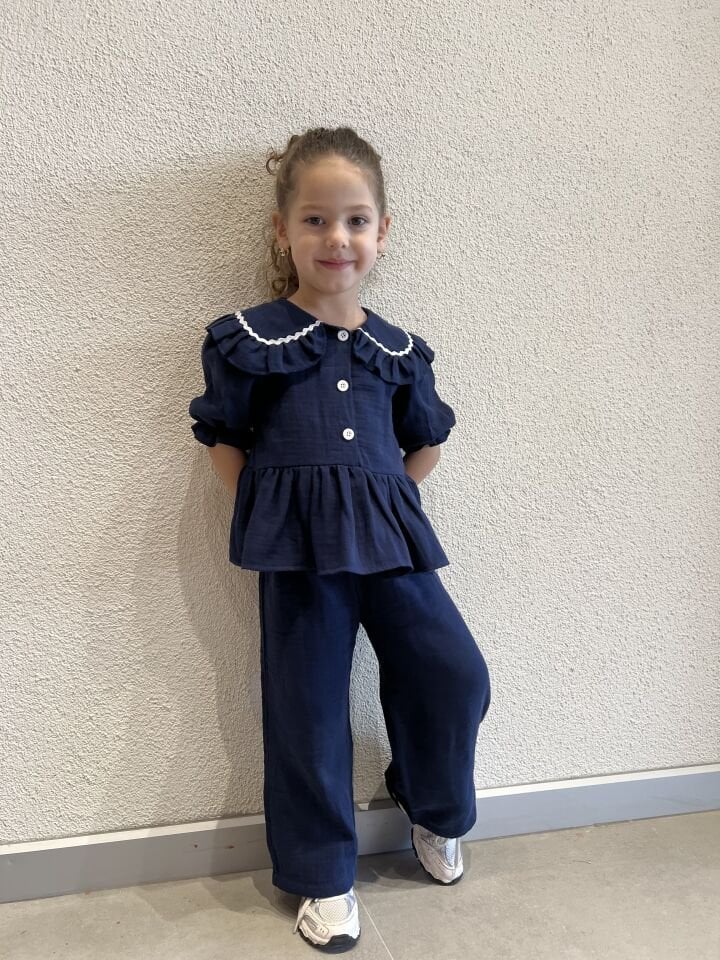 Müslin Yakalı Takım 7-8 YAŞ
